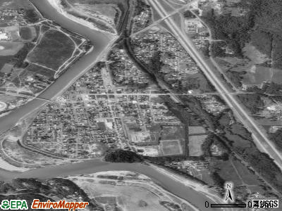Hayward satellite photo by USGS