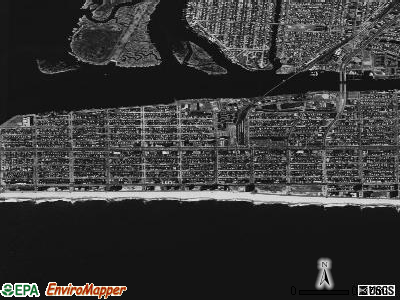 Long Beach satellite photo by USGS