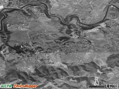 Castlewood satellite photo by USGS