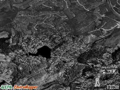 Hillside Lake satellite photo by USGS