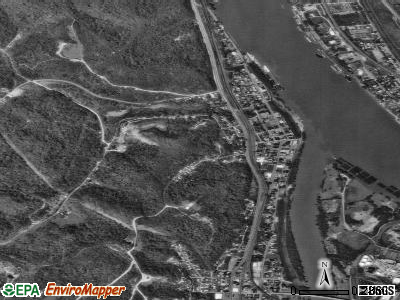 Catlettsburg satellite photo by USGS