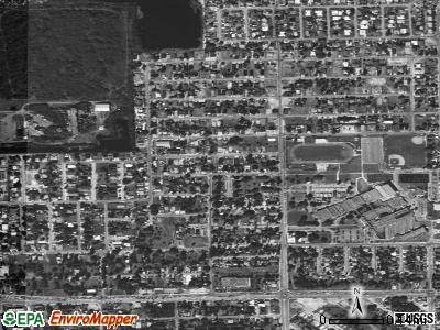 Roosevelt Gardens satellite photo by USGS