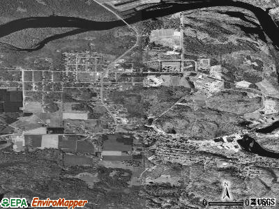 Niagara satellite photo by USGS