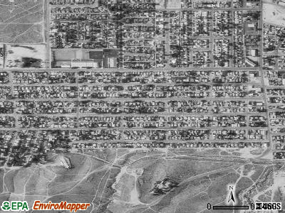 Taft Heights satellite photo by USGS