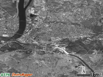 Parkersburg satellite photo by