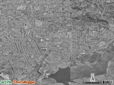 La Presa satellite photo by USGS