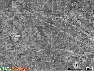 Menomonee Falls satellite photo by USGS