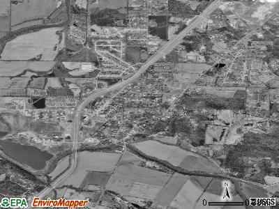 Cedar Hill satellite photo by USGS