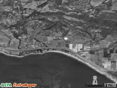 Pepeekeo satellite photo by USGS