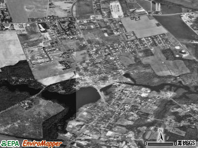 Warren Park satellite photo by USGS