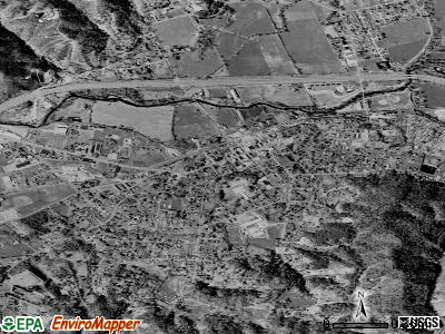Salyersville satellite photo by USGS