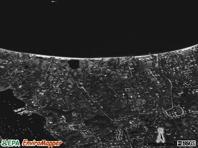 Huntington Bay satellite photo by USGS