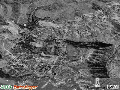 Stanaford satellite photo by USGS