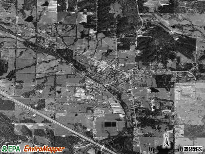 Lamar satellite photo by USGS