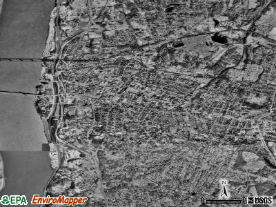 Poughkeepsie satellite photo by USGS