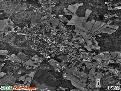 Louisa satellite photo by USGS