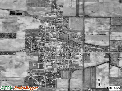Linn satellite photo by USGS