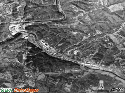 Bassett satellite photo by USGS