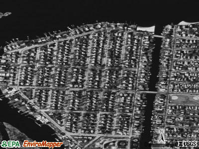 Harbor Isle satellite photo by USGS