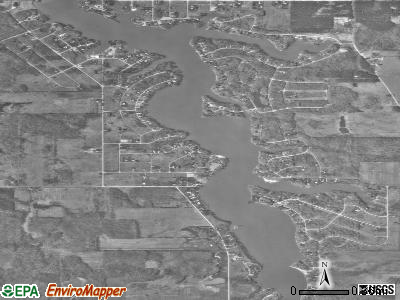 Roaming Shores satellite photo by USGS