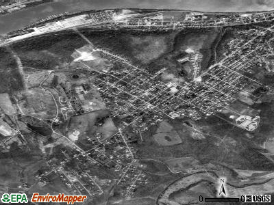 Hiller satellite photo by USGS