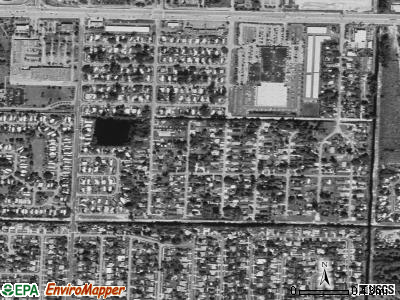 Plantation Mobile Home Park satellite photo by USGS