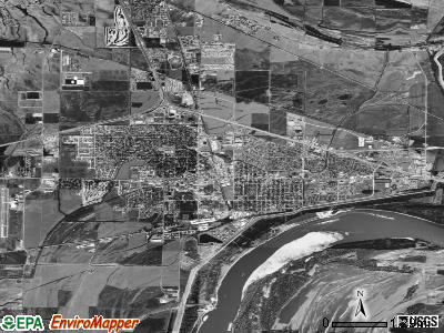 West Memphis satellite photo by USGS