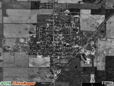 Reading satellite photo by USGS
