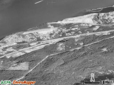 Cascade Locks satellite photo by USGS