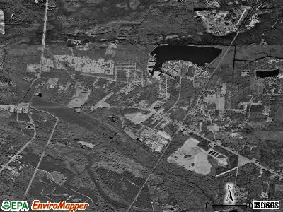 Midway satellite photo by USGS