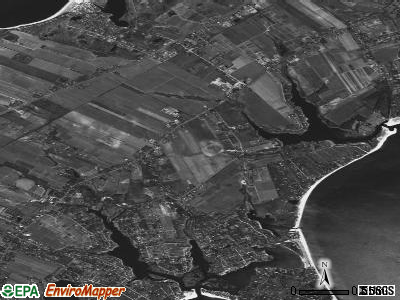 Peconic satellite photo by USGS