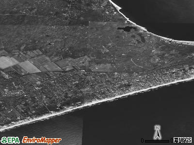 Amagansett satellite photo by USGS