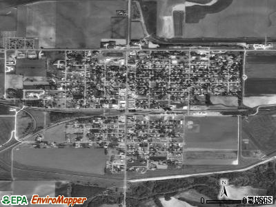La Center satellite photo by USGS