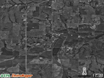 Ninnekah satellite photo by USGS