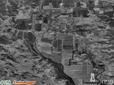 Upper Lake satellite photo by USGS