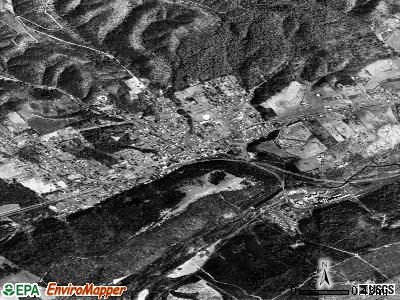 East Garden City satellite photo by USGS