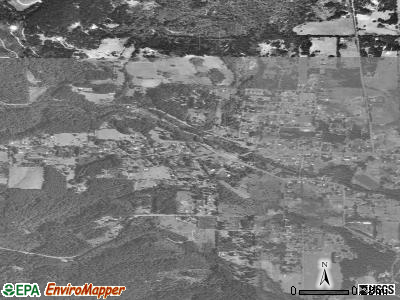 Falls City satellite photo by USGS