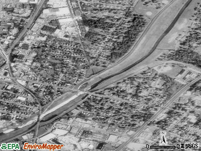 Edmonston satellite photo by USGS