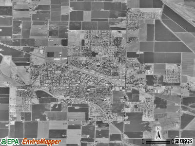 Los Banos satellite photo by USGS