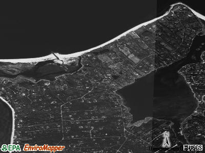 Old Field satellite photo by USGS