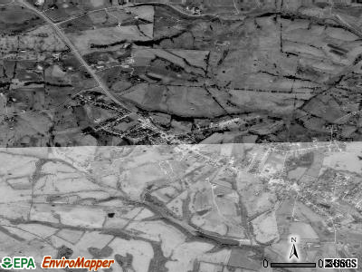 Camargo satellite photo by USGS