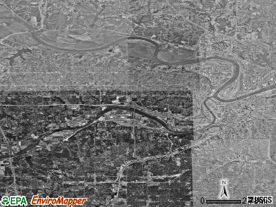 Kansas City satellite photo by USGS