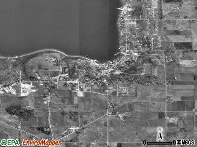 Sister Bay satellite photo by USGS