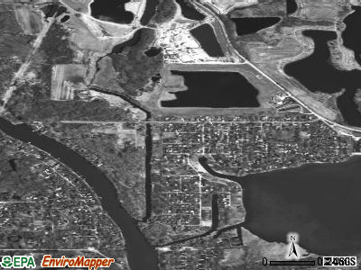 Holiday Hills satellite photo by USGS