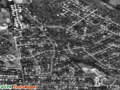 Hollow Creek satellite photo by USGS