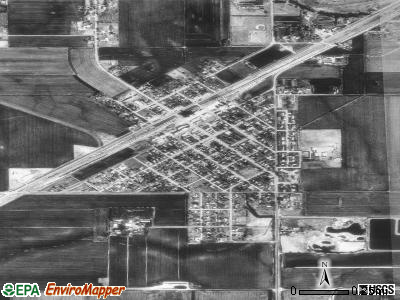 Farmersville satellite photo by USGS