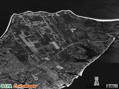 East Marion satellite photo by USGS