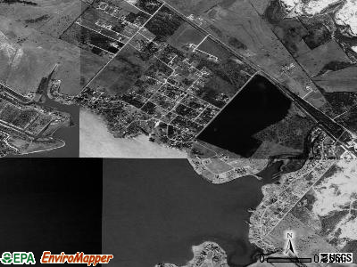 Lakeshore Gardens-Hidden Acres satellite photo by USGS