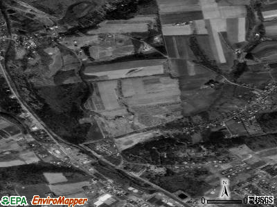 Ravine satellite photo by USGS
