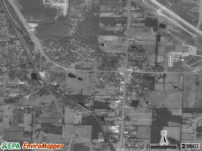 Airport Drive satellite photo by USGS